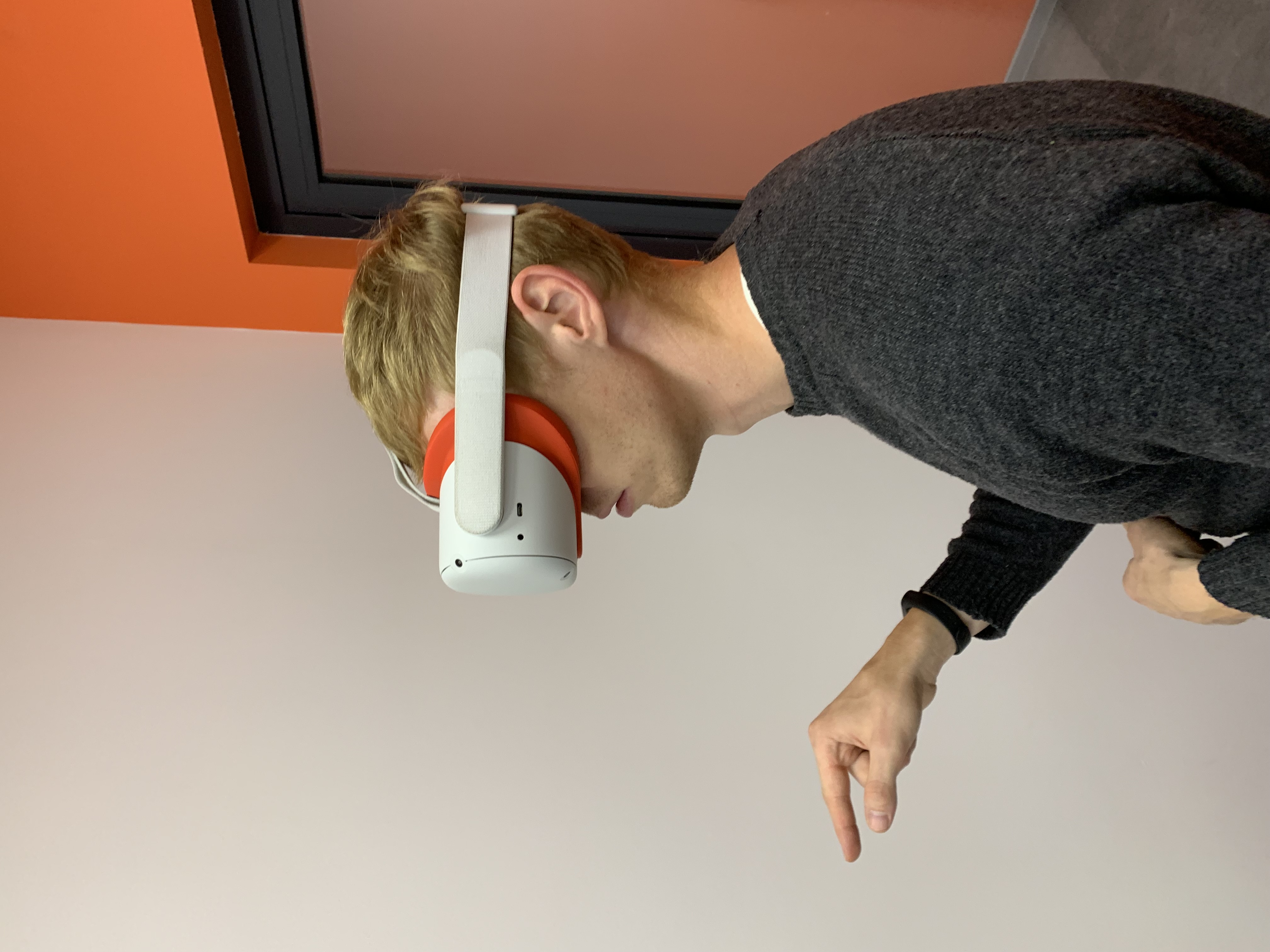 Improving VRium. We invited a PhD in Chemistry to test our App We invited a PhD in Chemistry to test our App
